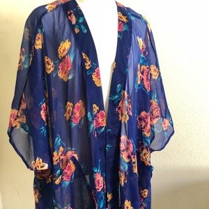 Floral Print Short Sleeve Kimono